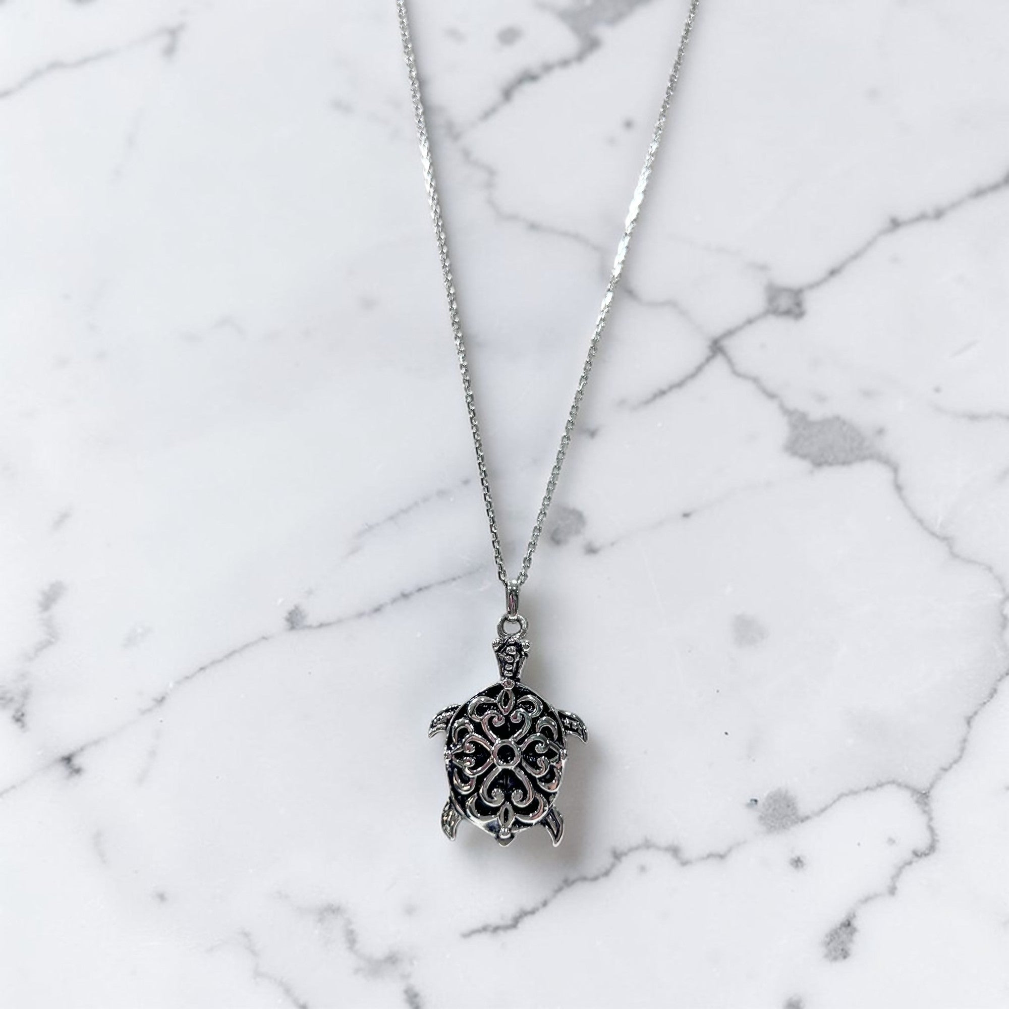 Sterling Silver Turtle Pendant Necklace