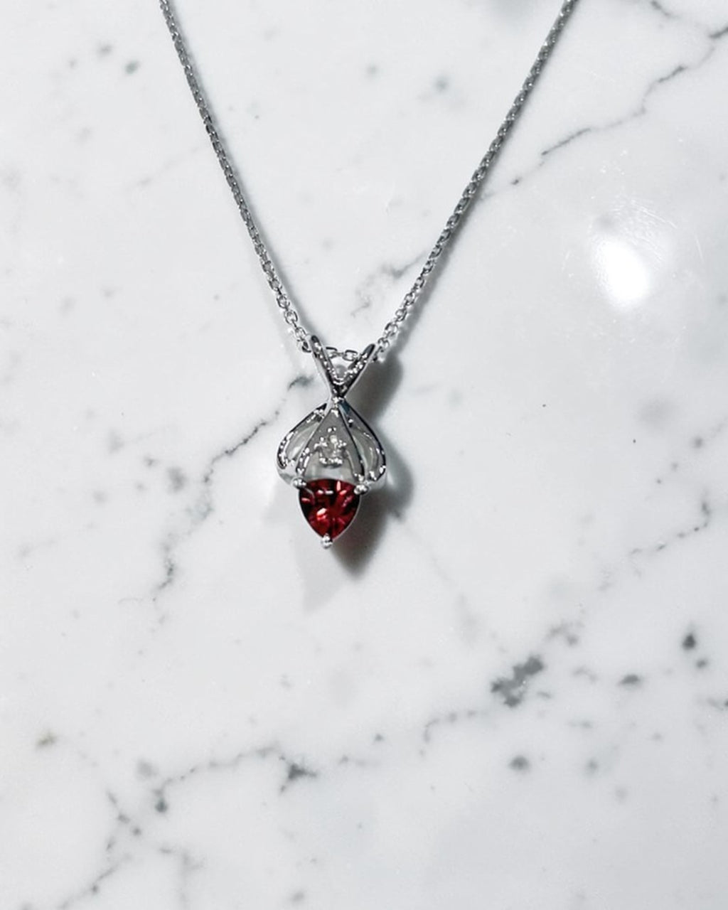 White Gold Garnet Pendant Necklace