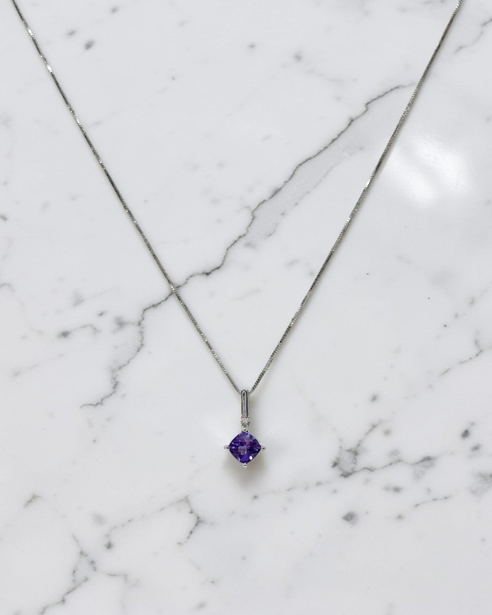 White Gold Amethyst Pendant Necklace